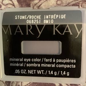 Stone- Mineral eye color